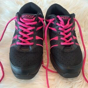 Capezio Women's Sneakers in Black and Pink